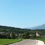 Skok 3*